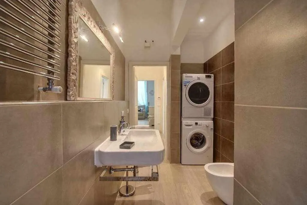 San Marco Elegant Apartment Florence